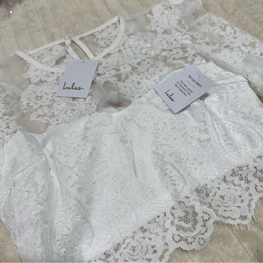 Lulus Women's Ivory Lace Long Puff Sleeve Cropped Blouse Size Medium - Picture 8 of 14